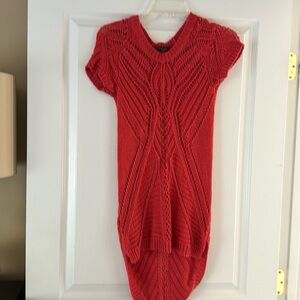 Shirt sleeved coral knit sweater size small.